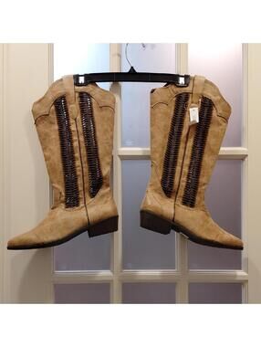 "Cato" Womens Sz.11.5 Tan and Brown Heeled Boots. The boots are very wide....